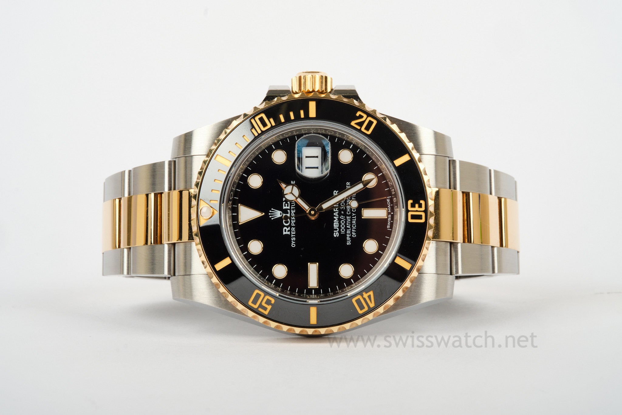 ROLEX 116613LN Submariner Date 18K/SS UNPOLISHED COMPLETE SET 06-2018