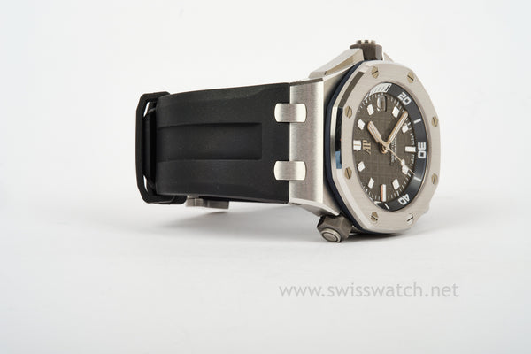 Audemars Piguet ROYAL OAK Offshore Diver COMPLETE SET DECEMBER 2022