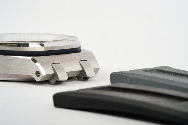 Audemars Piguet ROYAL OAK Offshore Diver COMPLETE SET DECEMBER 2022