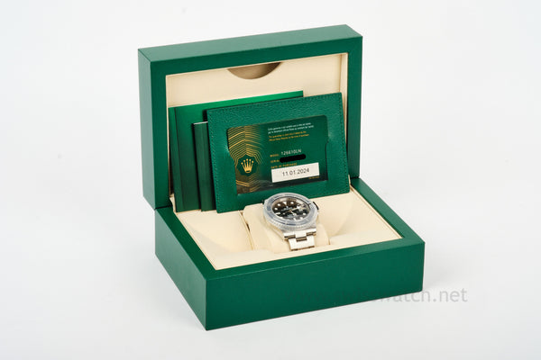 ROLEX Submariner Date 126610LN COMPLETE SET NOVEMBER 2024