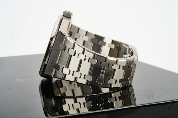 Audemars Piguet 15400ST ROYAL OAK COMPLETE SET 2018