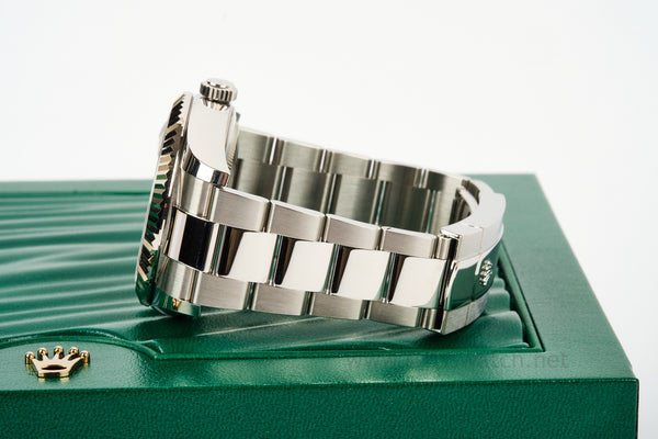 Rolex Sky-Dweller 326934 COMPLETE SET JUNE 2021 Oyster