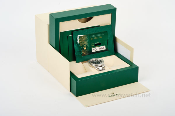 ROLEX Datejust 41 Blue Dial 126300 COMPLETE SET OCTOBER 2023