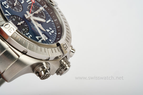 Breitling Avenger Chronograph GMT COMPLETE SET 2023