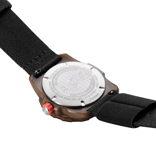Luminox BEAR GRYLLS XB.3721.R3 RULE OF 3 Sea Series