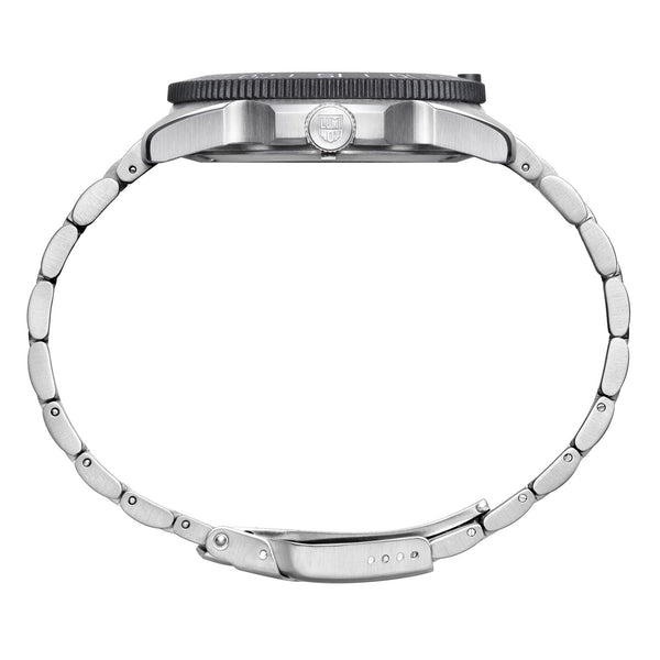 Luminox Pacific Diver XS.3137.SS SEA Series