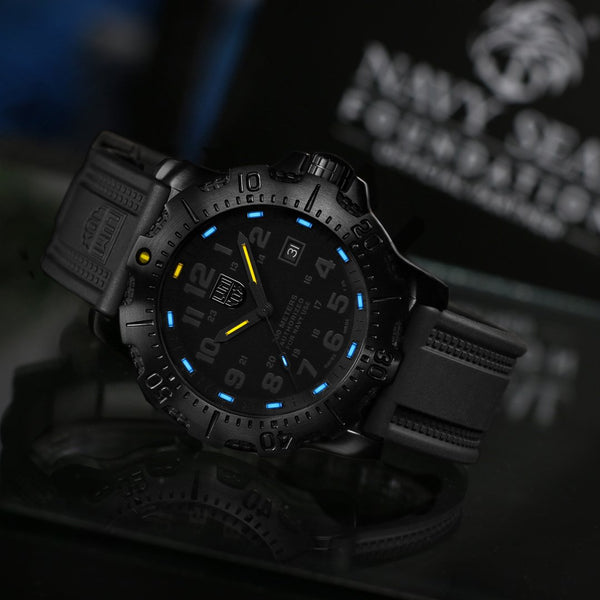Luminox Pacific Diver XS.3137.SS SEA Series