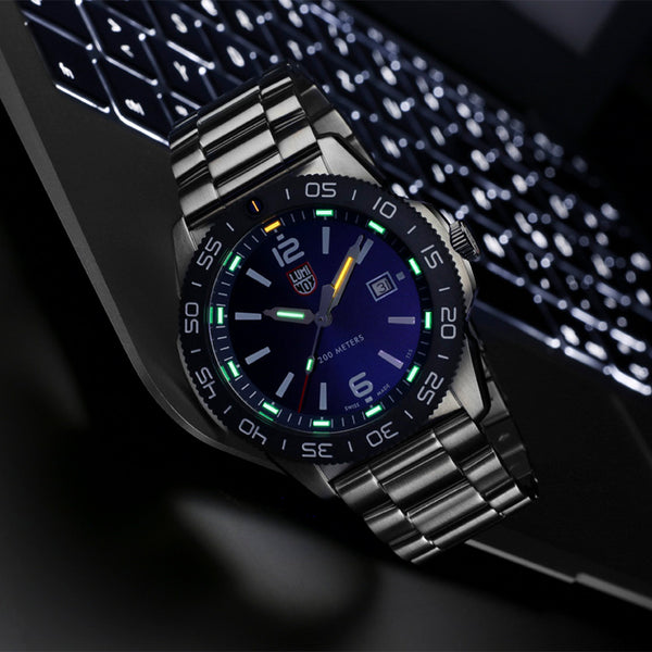 Luminox Pacific Diver XS.3123.SS SEA Series
