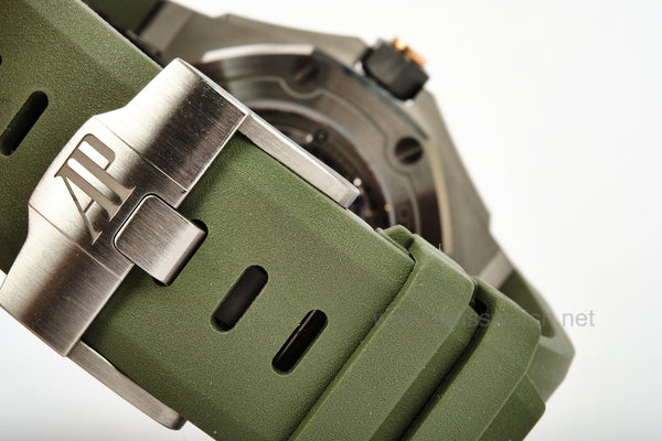 Audemars Piguet ROYAL OAK Offshore Diver COMPLETE SET SEPTEMBER 2023