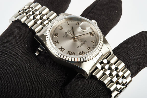 ROLEX 16220 Datejust 36mm UNWORN COMPLETE SET DEC 2005