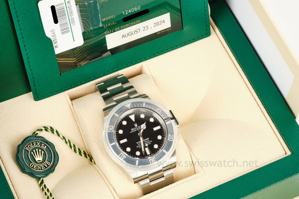 ROLEX Submariner NO DATE 124060 UNWORN 08-2024