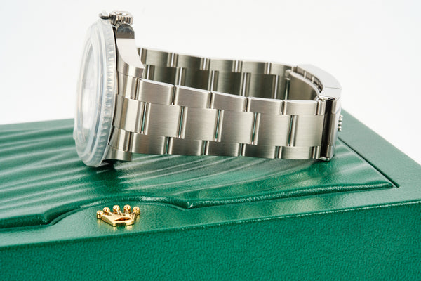 ROLEX Submariner NO DATE 124060 UNWORN 08-2024