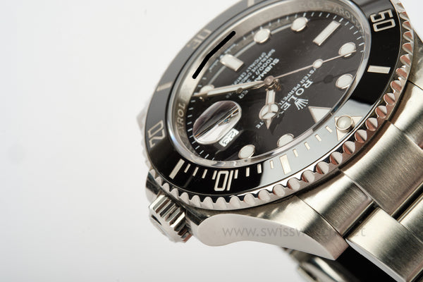 ROLEX Submariner Date 126610LN COMPLETE SET MAY 2024