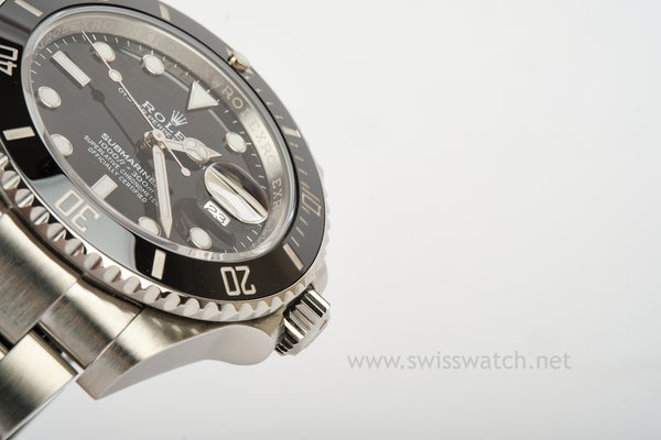 ROLEX Submariner Date 126610LN COMPLETE SET MAY 2024
