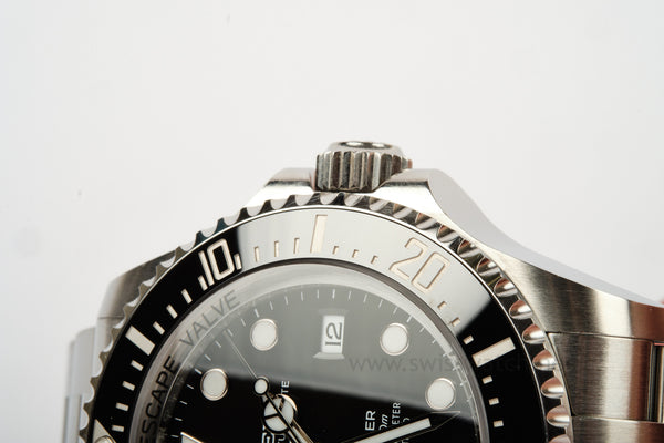 ROLEX DEEPSEA Sea-Dweller 136660 COMPLETE SET JULY 2024