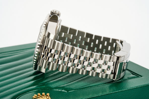 ROLEX GMT MASTER II 126710GRNR COMPLETE SET SEPT 2024 