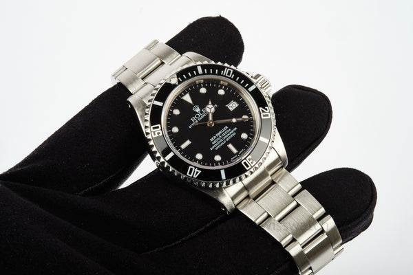 ROLEX Sea-Dweller 16600 Y SERIAL Watch Only