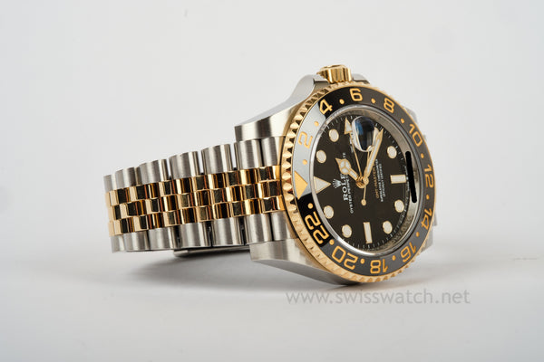 ROLEX GMT MASTER II 126713GRNR SS/18K COMPLETE SET 2024 (BLACK/GRAY)