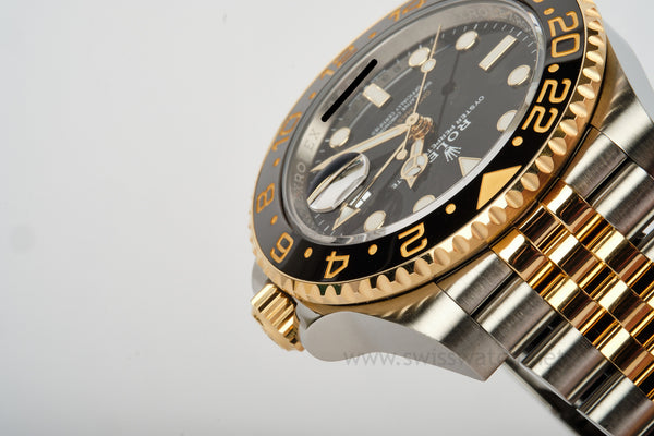 ROLEX GMT MASTER II 126713GRNR SS/18K COMPLETE SET 2024 (BLACK/GRAY)