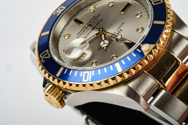 ROLEX Submariner DATE 16613 